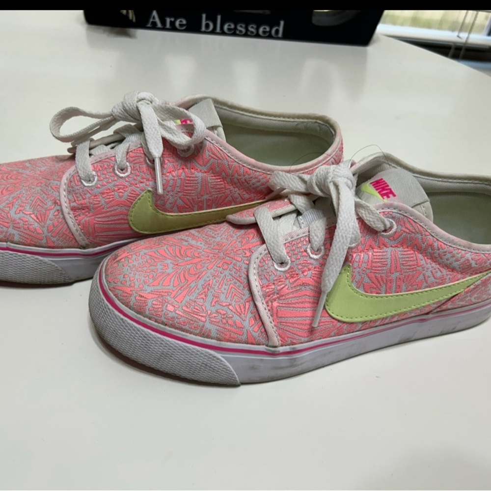 Nike Women’s Pink and Green Sneakers
